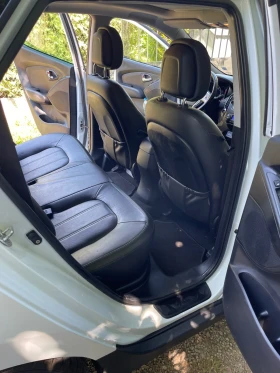 Hyundai IX35 2.0 * 4х4 * ГАЗ * Теглич - 16000 лв. - 35321569 6