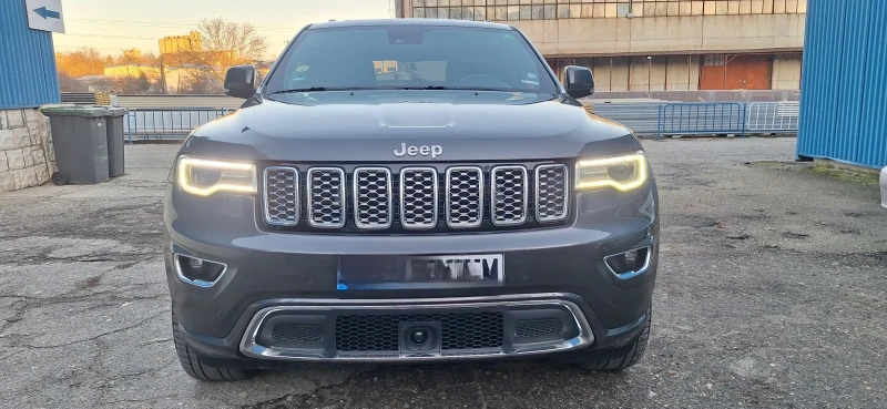 Jeep Grand cherokee Overland , снимка 2 - Автомобили и джипове - 48870260