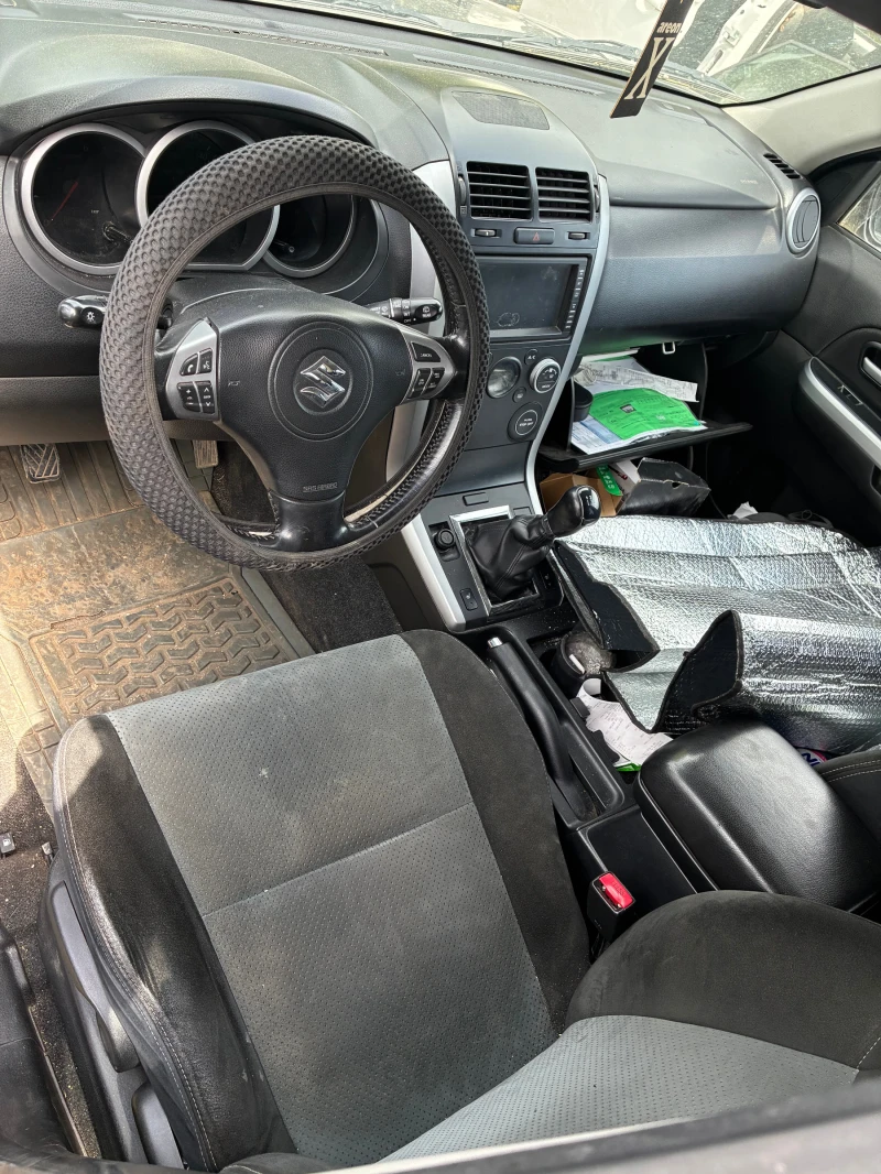 Suzuki Grand vitara 1.9 на части, снимка 4 - Автомобили и джипове - 50374628
