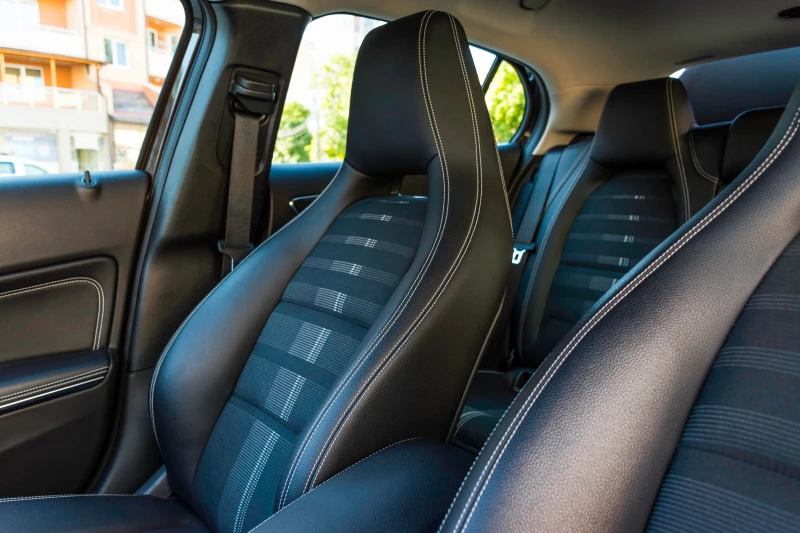 Mercedes-Benz GLA 220 4 matic, снимка 8 - Автомобили и джипове - 52356674