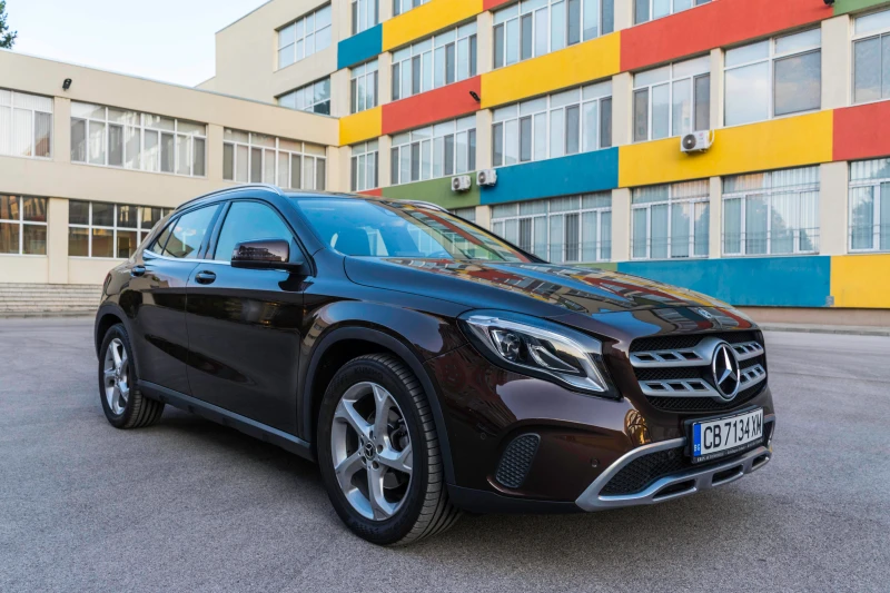 Mercedes-Benz GLA 220 4 matic, снимка 5 - Автомобили и джипове - 52356674