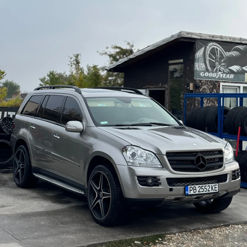 Mercedes-Benz GL 450 450 Бензин, снимка 3 - Автомобили и джипове - 52300113
