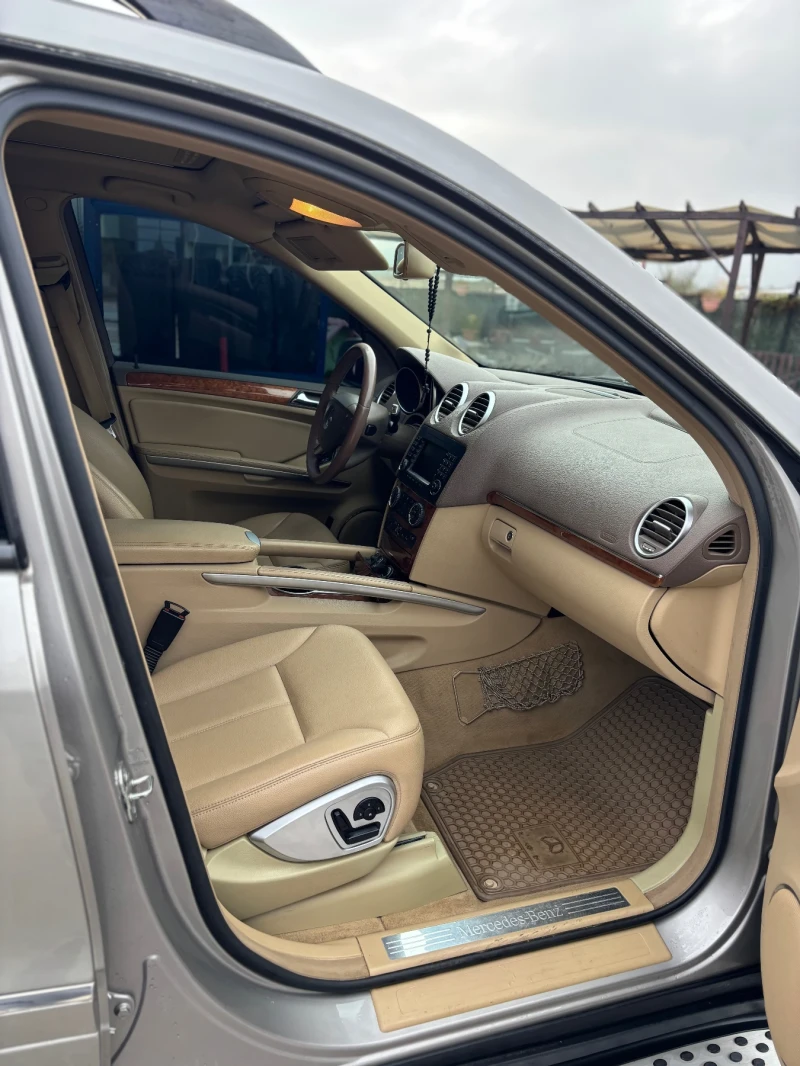 Mercedes-Benz GL 450 450 Бензин, снимка 6 - Автомобили и джипове - 52300113