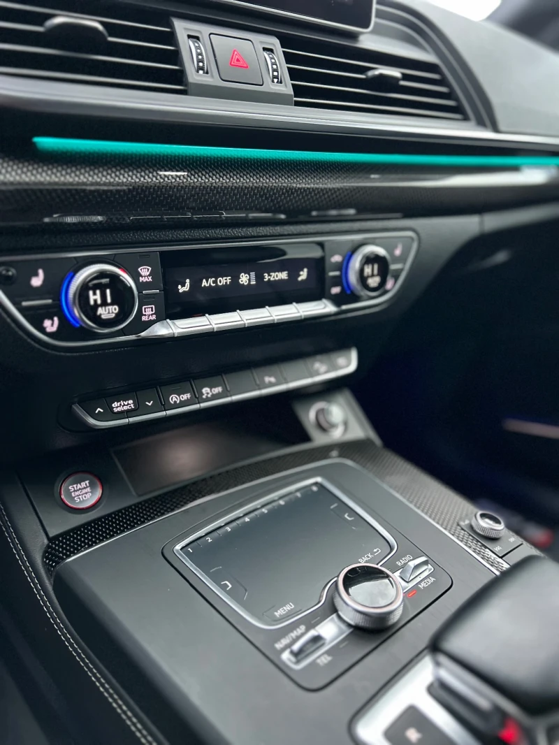 Audi SQ5 SQ5 PRESTIGE , снимка 16 - Автомобили и джипове - 52664830