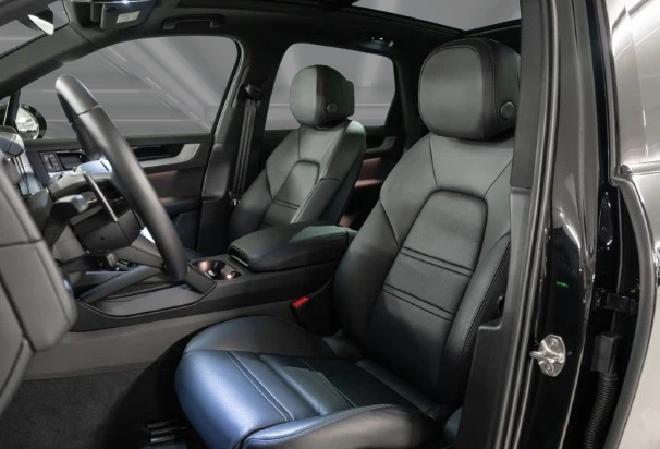 Porsche Cayenne E-Hybrid = Black Pack = Гаранция, снимка 5 - Автомобили и джипове - 55687499