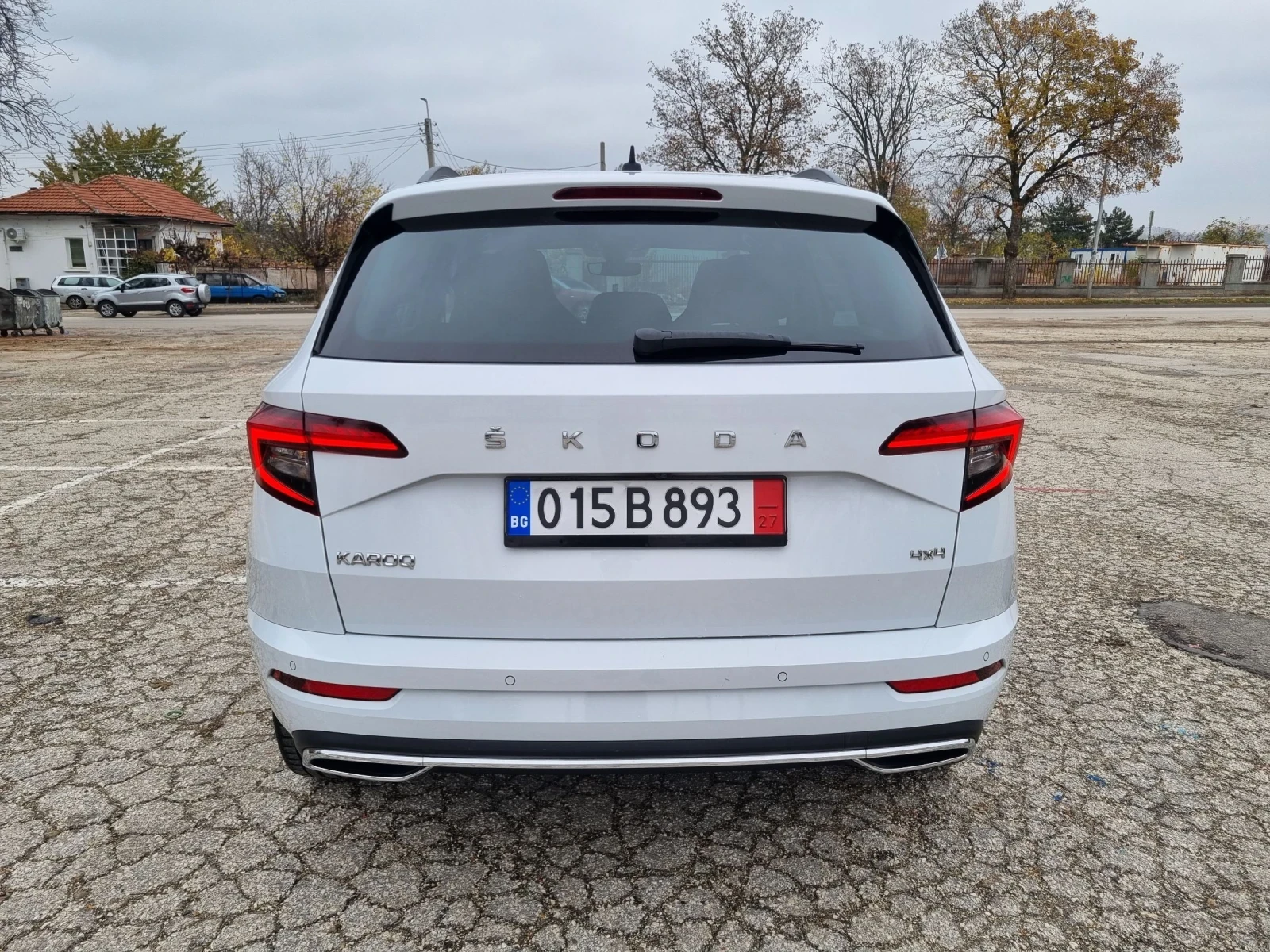 Skoda Karoq 2.0TDI 4x4 150кс Sport Line Recaro Matrix Digital - изображение 6