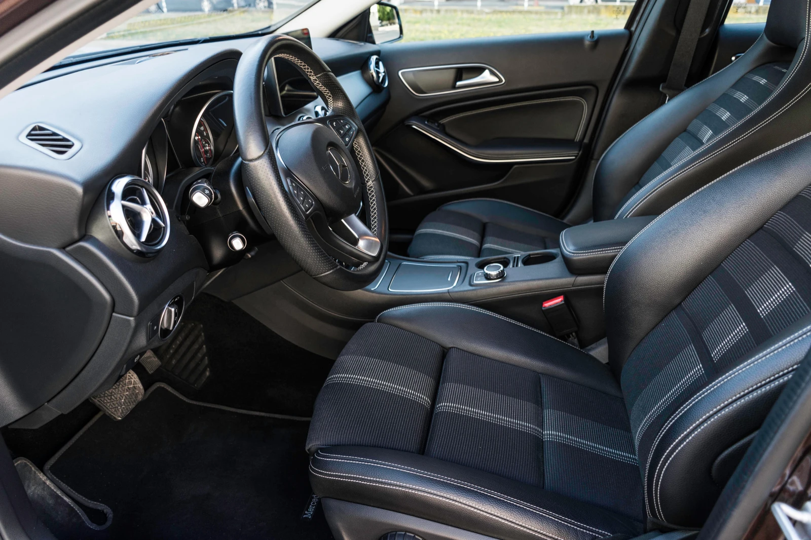 Mercedes-Benz GLA 220 4 matic - изображение 7