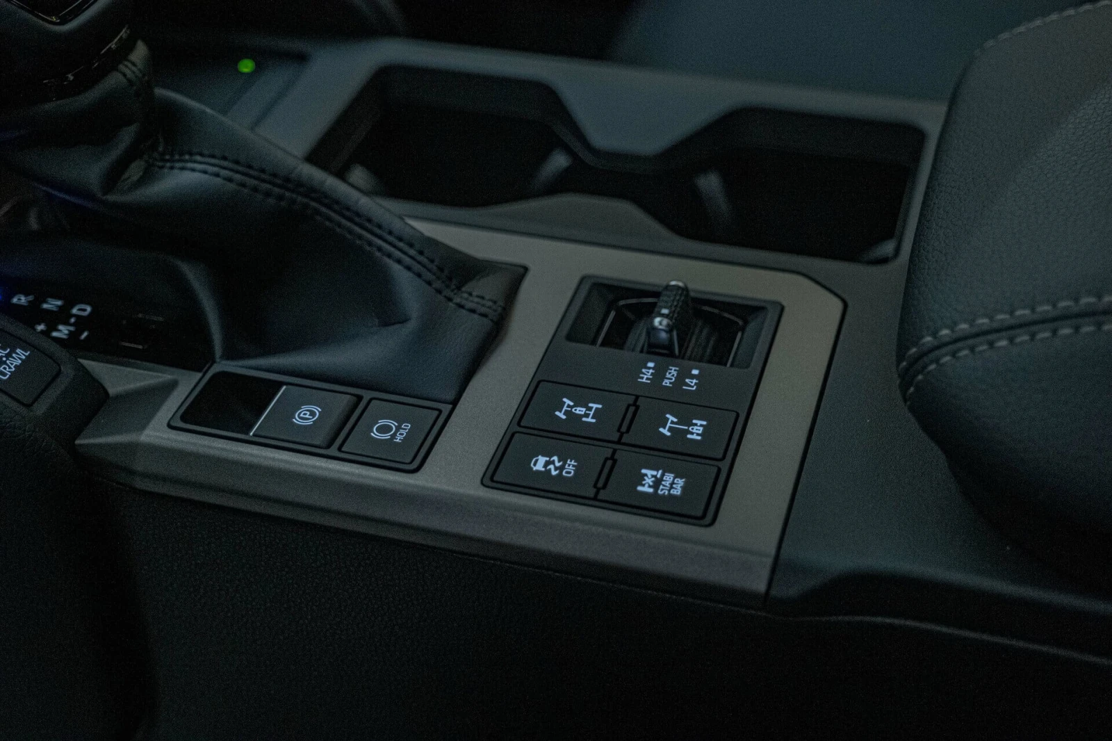 Toyota Land cruiser J250/i-Force MAX/4WD//Lane Assist/Virtual | Mobile.bg   12