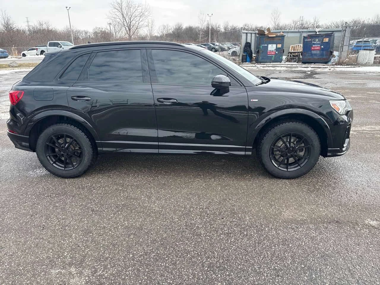 Audi Q3 * Progressiv * S-line* MATRIX* PANORAMA* , снимка 3 - Автомобили и джипове - 53904659