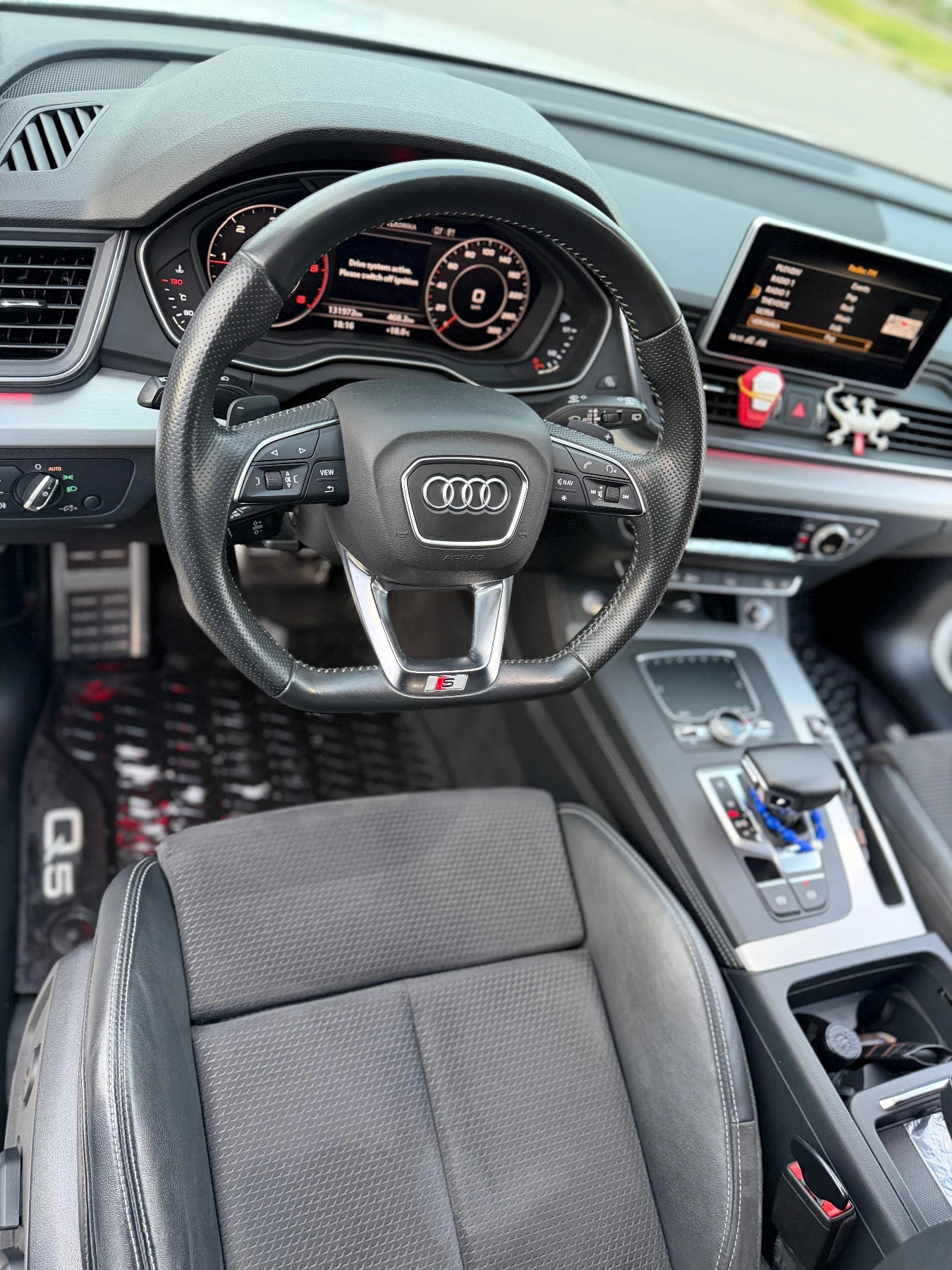 Audi Q5, снимка 11 - Автомобили и джипове - 53989415