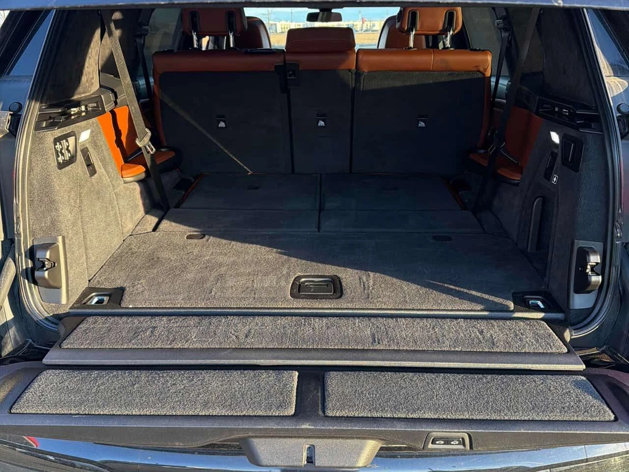 BMW X7 xDrive50i/ПАНОРАМА/B&W/ОБДУХВАНЕ/360/ДИСТРОНИК, снимка 14 - Автомобили и джипове - 54155523