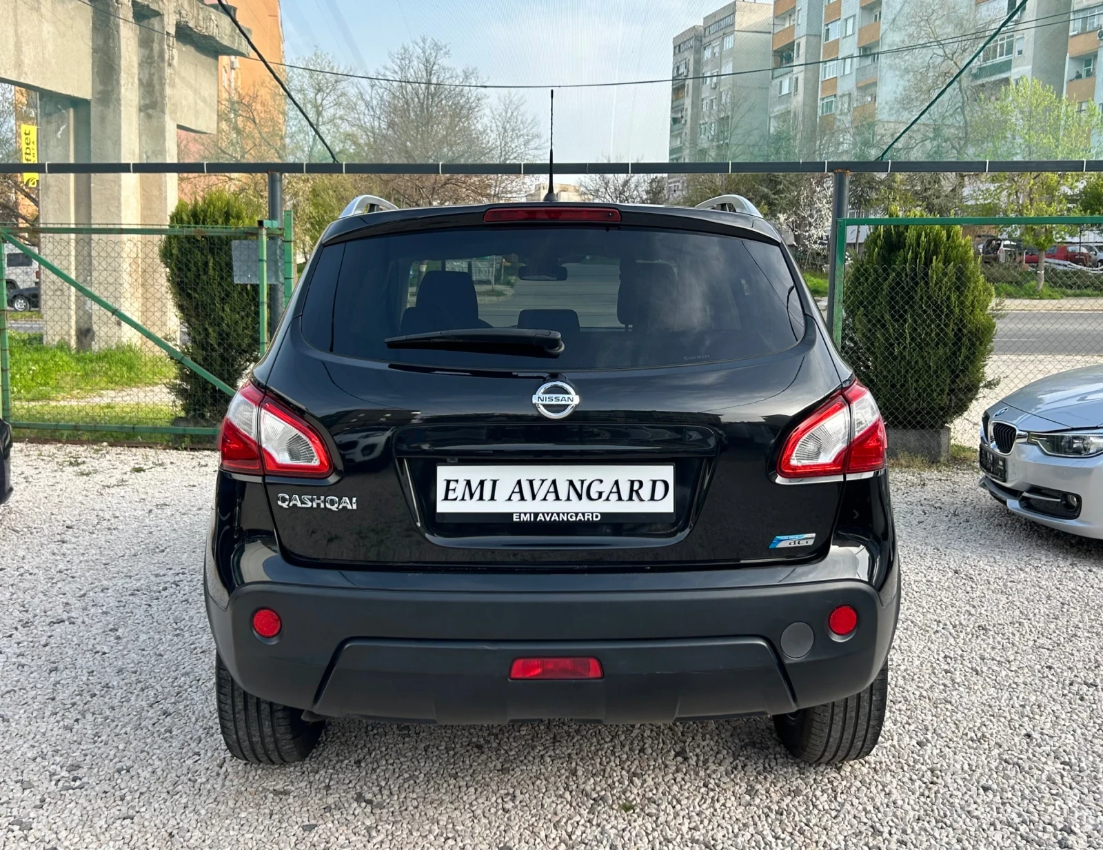 Nissan Qashqai 1.6 DCI, снимка 5 - Автомобили и джипове - 54183635