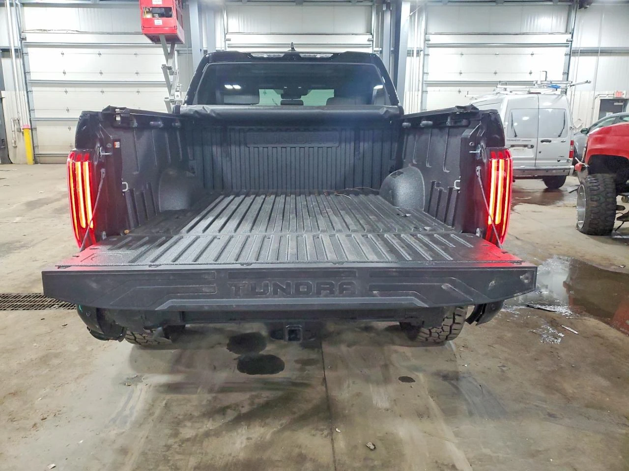 Toyota Tundra 4WD Limited CrewMax 5.5' Bed | Mobile.bg � ����������� 6