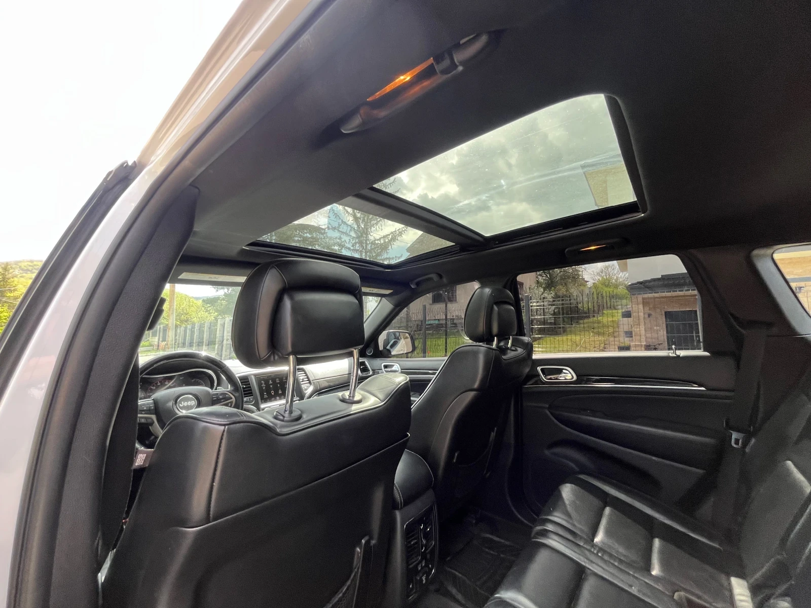 Jeep Grand cherokee 3.6, снимка 7 - Автомобили и джипове - 54360198