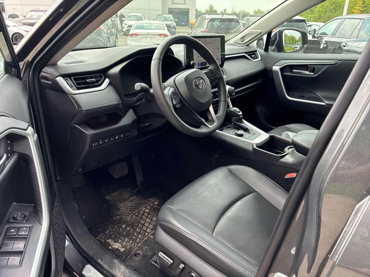 Toyota Rav4 Hybrid Limited| ОТ ГЛАВНО ПРЕДСТАВИТЕЛСТВО| CARFAX, снимка 10 - Автомобили и джипове - 54859609