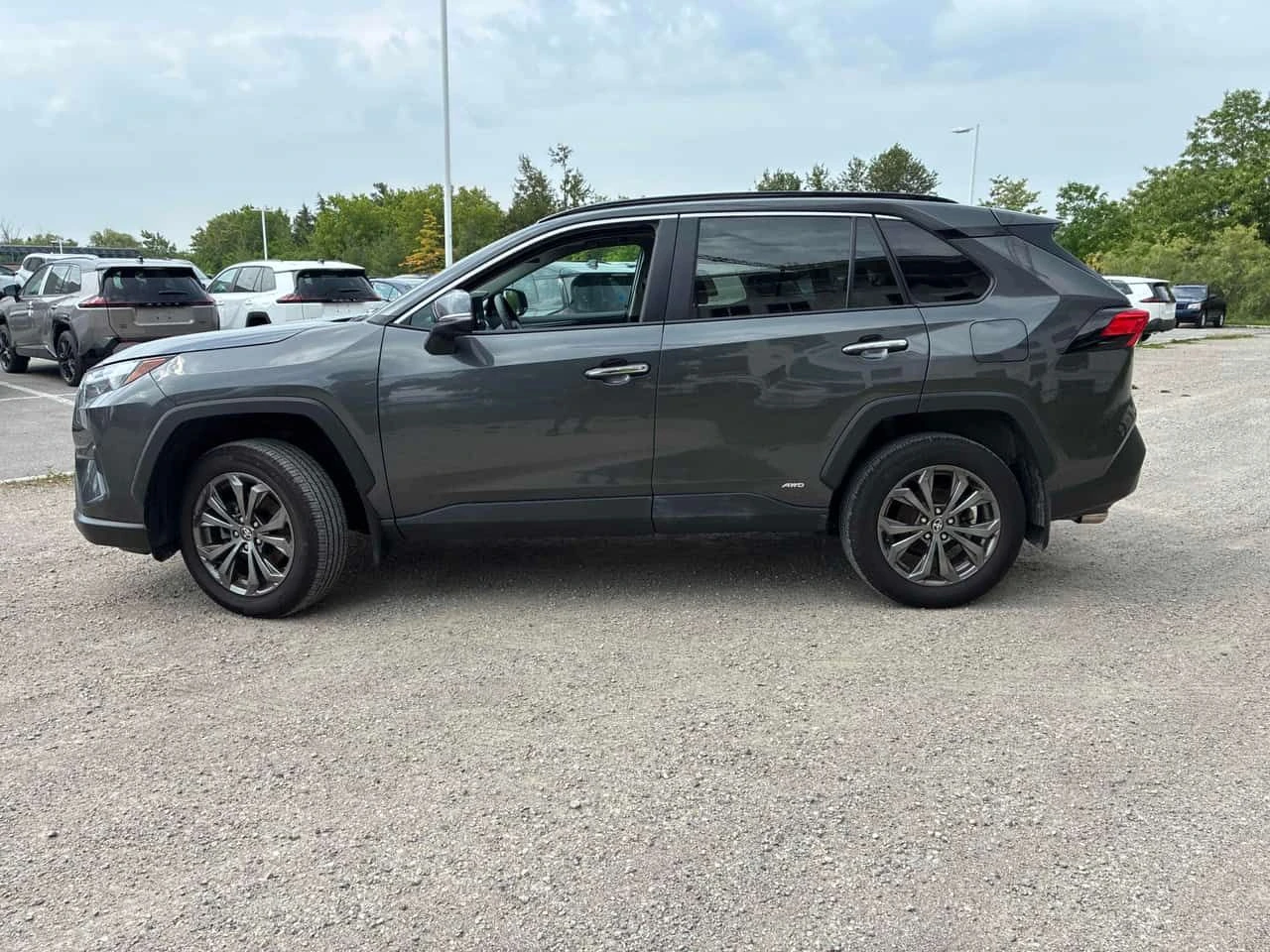 Toyota Rav4 Hybrid Limited| ОТ ГЛАВНО ПРЕДСТАВИТЕЛСТВО| CARFAX, снимка 3 - Автомобили и джипове - 54859609