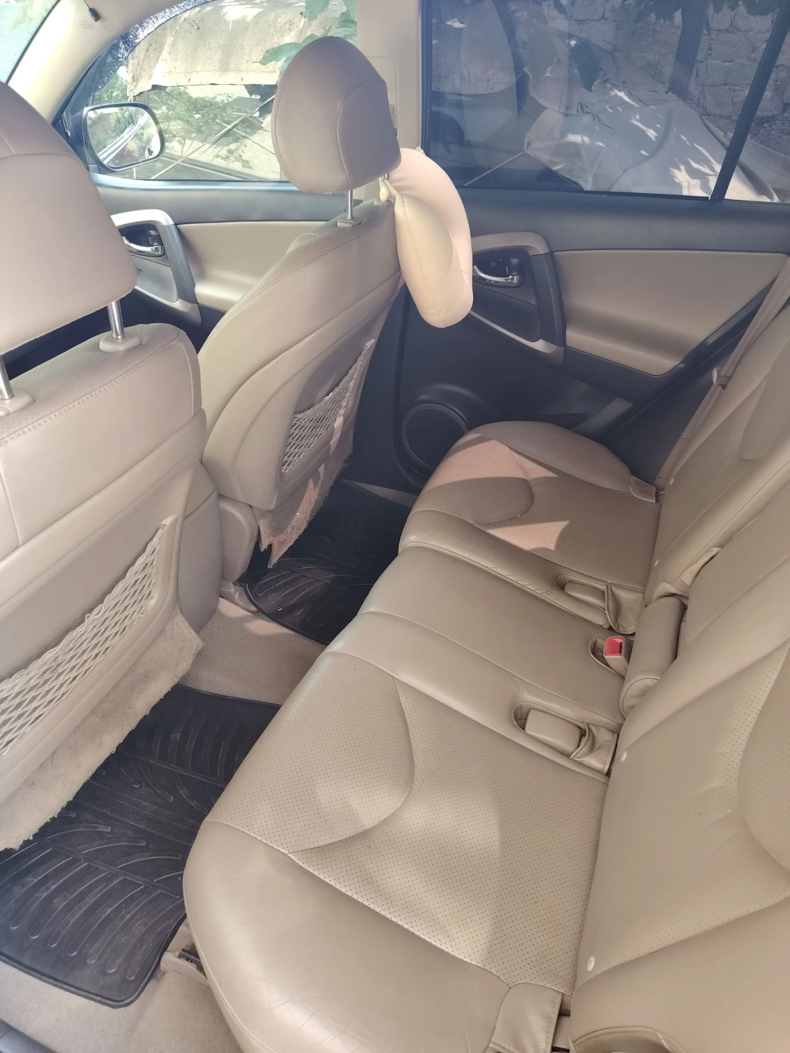 Toyota Rav4, снимка 9 - Автомобили и джипове - 55315132