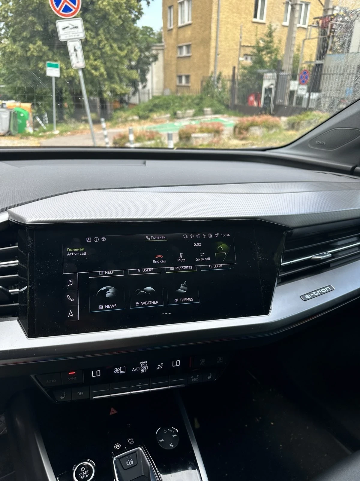 Audi Q4 40 E-tron, снимка 4 - Автомобили и джипове - 55486291