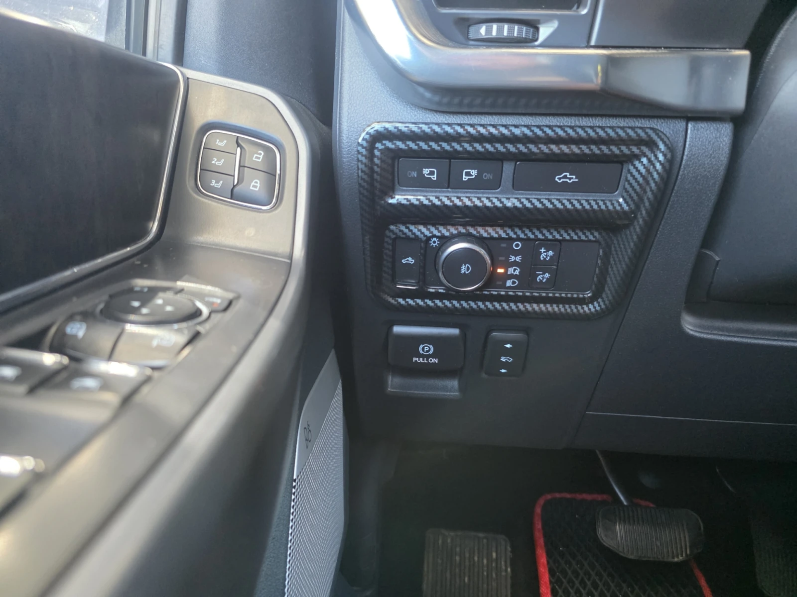 Ford F150 lariat 4wd supercrew 6.5' box FULL , снимка 4 - Автомобили и джипове - 55695832