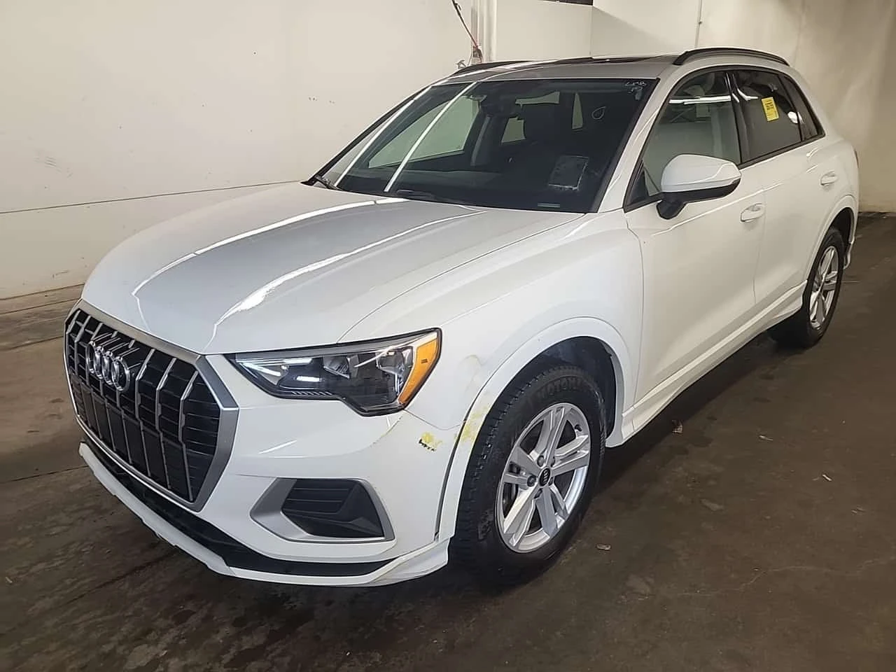 Audi Q3 * KOMFORT * CARFAX * ОПЦИЯ ЗА ФИНАНСИРАНЕ * 