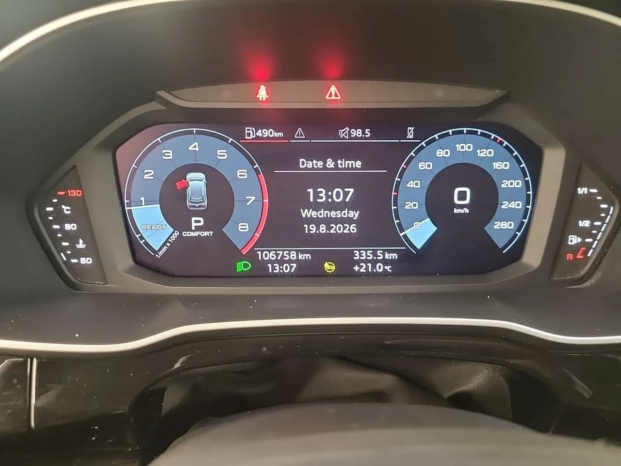 Audi Q3 * KOMFORT * CARFAX * ОПЦИЯ ЗА ФИНАНСИРАНЕ * , снимка 9 - Автомобили и джипове - 55785468