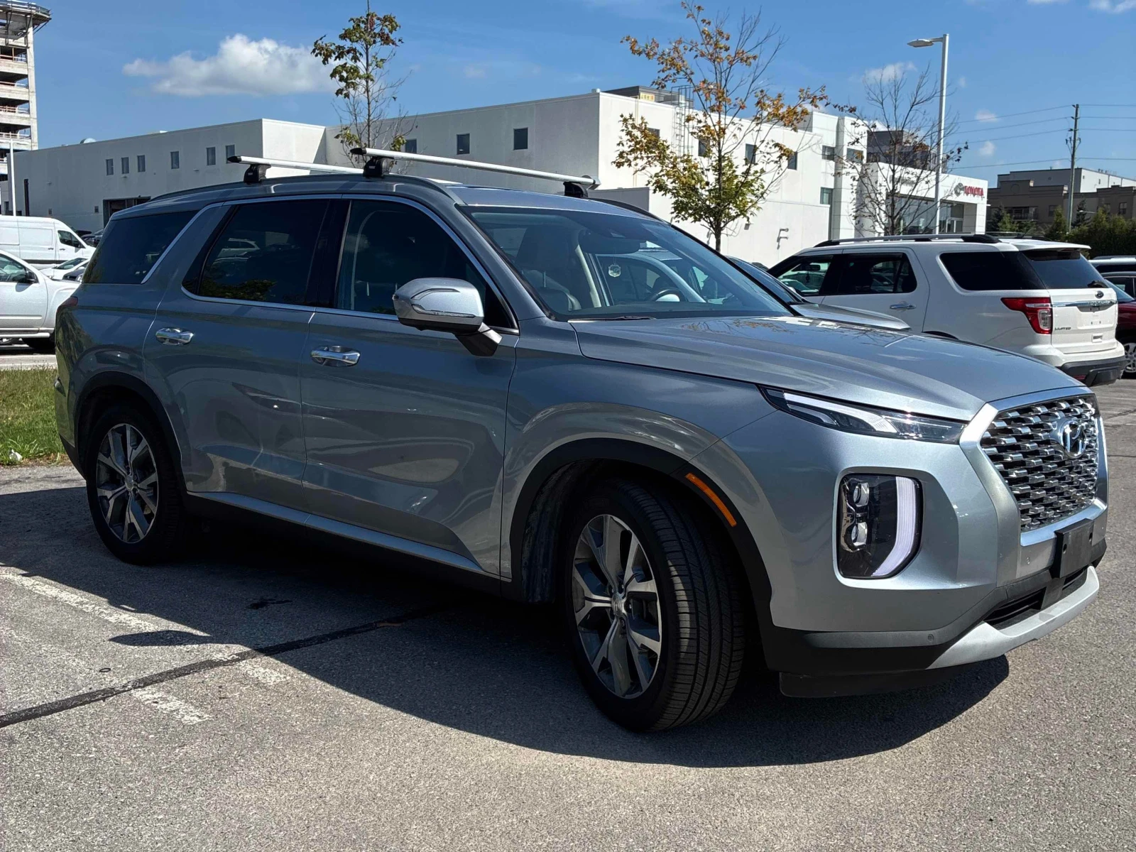 Hyundai Palisade * Luxury * CARFAX * ОПЦИЯ ЗА ФИНАНСИРАНЕ , снимка 3 - Автомобили и джипове - 55979907