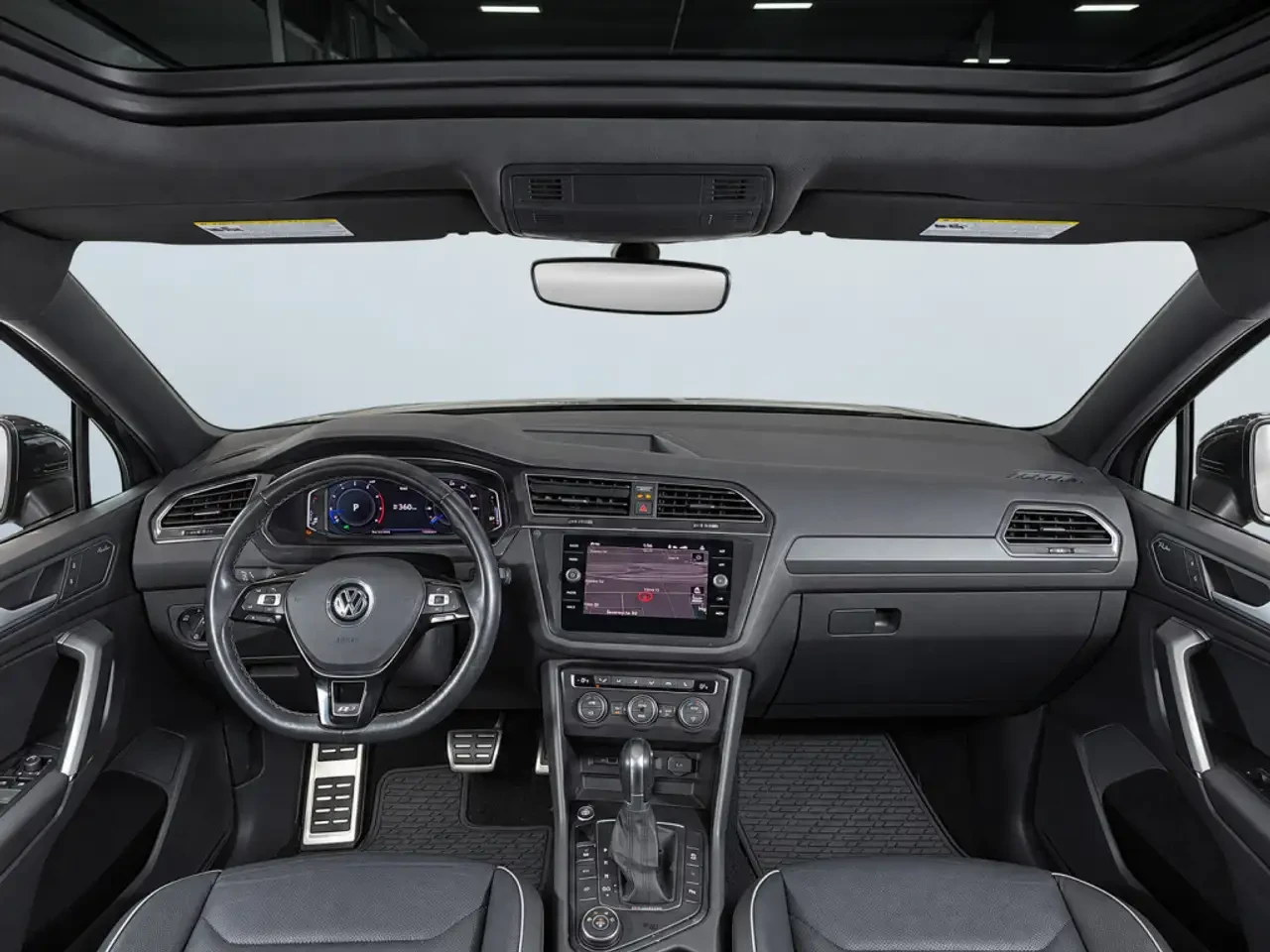 VW Tiguan Highline R-Line 4MOTION / NAVI / Pano Roof / | Mobile.bg � ����������� 13
