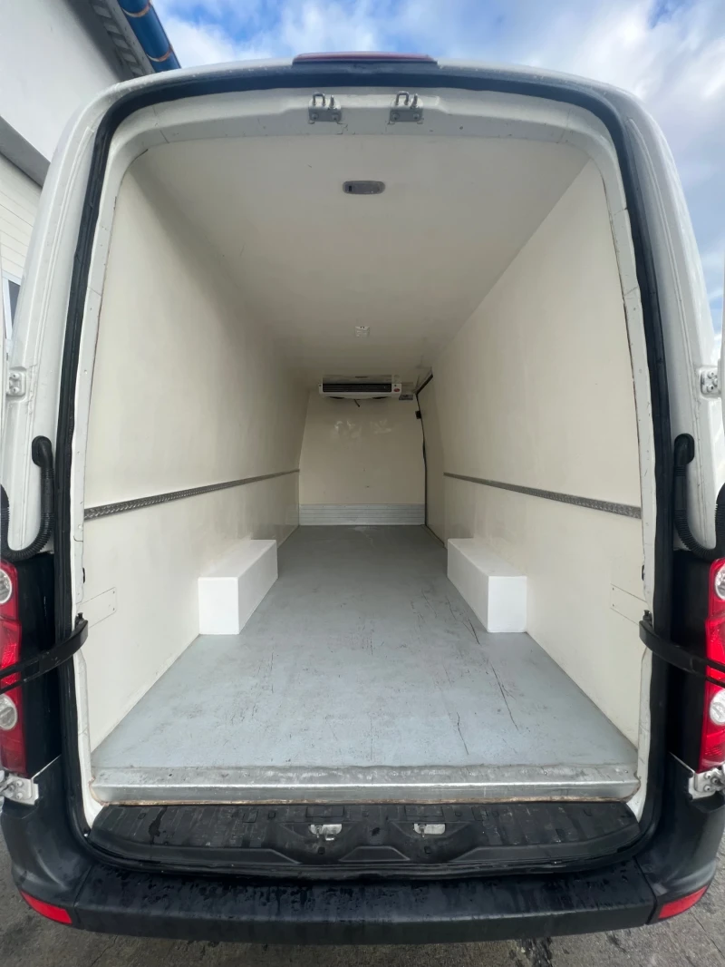 VW Crafter Хладилен / Макси база / Климатроник, снимка 10 - Бусове и автобуси - 48500478