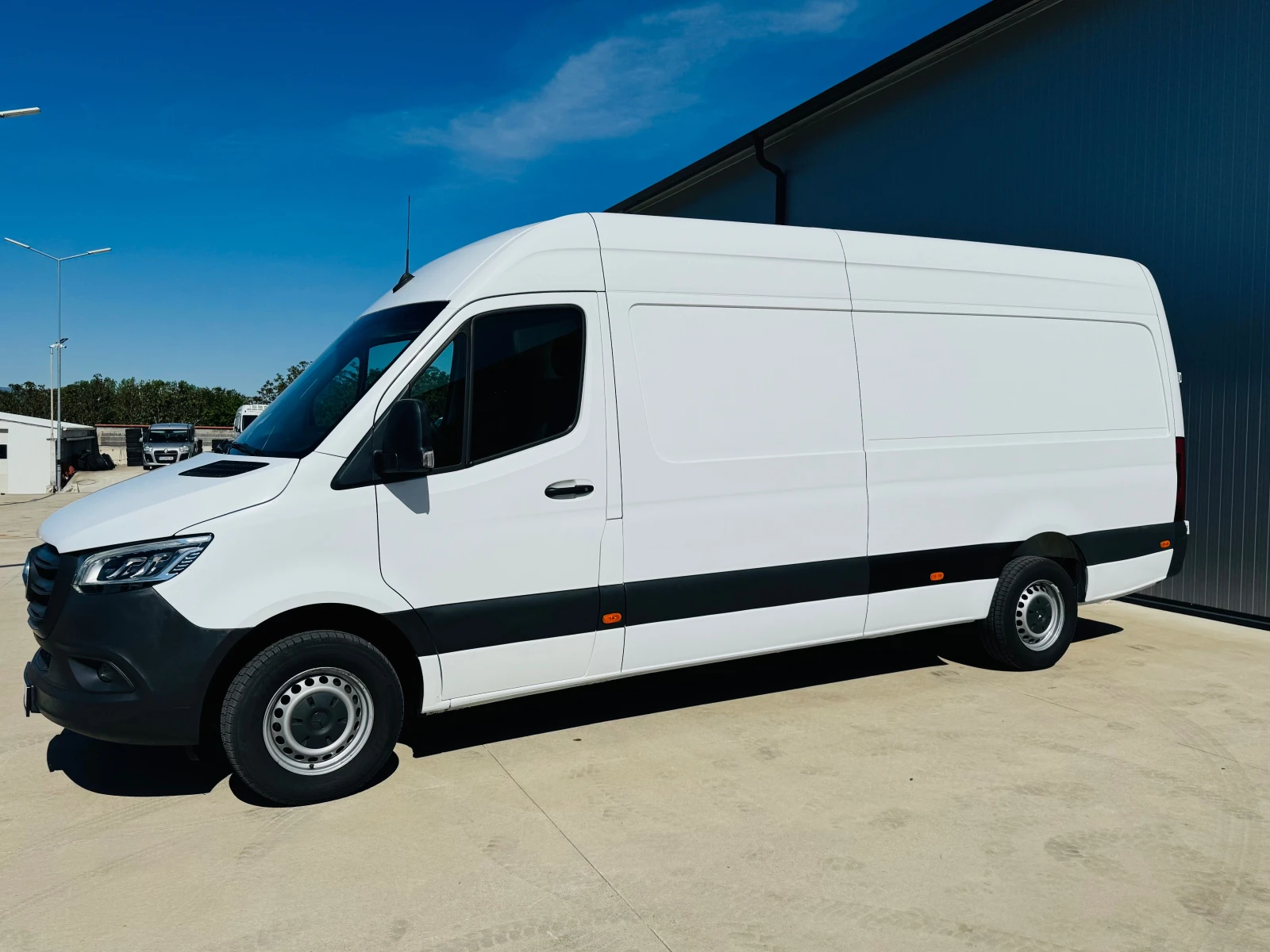 Mercedes-Benz Sprinter 316 316!Немски!МАХИ!ТОП!ЧИСТО НОВ!LED!, снимка 2 - Бусове и автобуси - 54548252