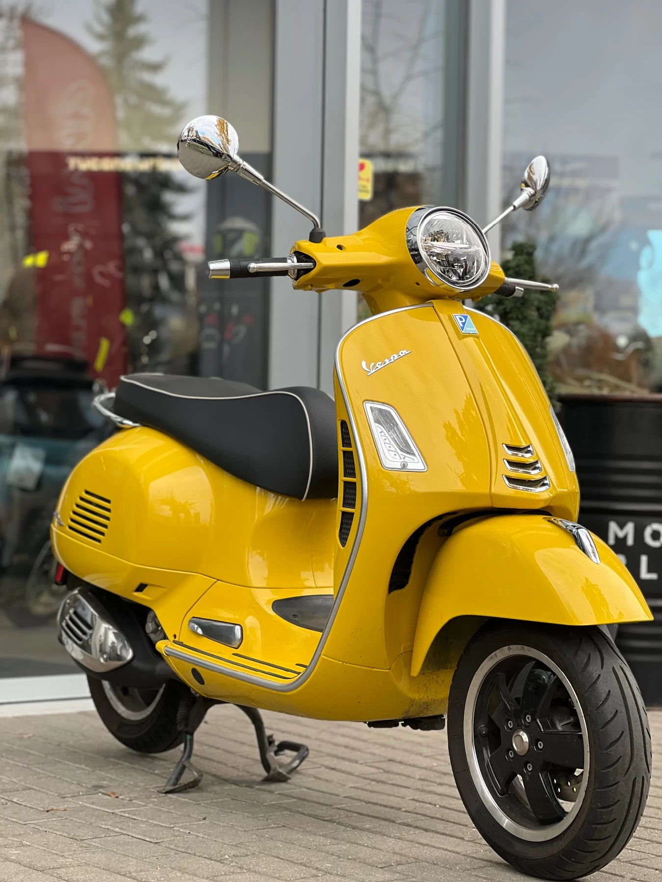 Vespa GTS Super 300 - изображение 2