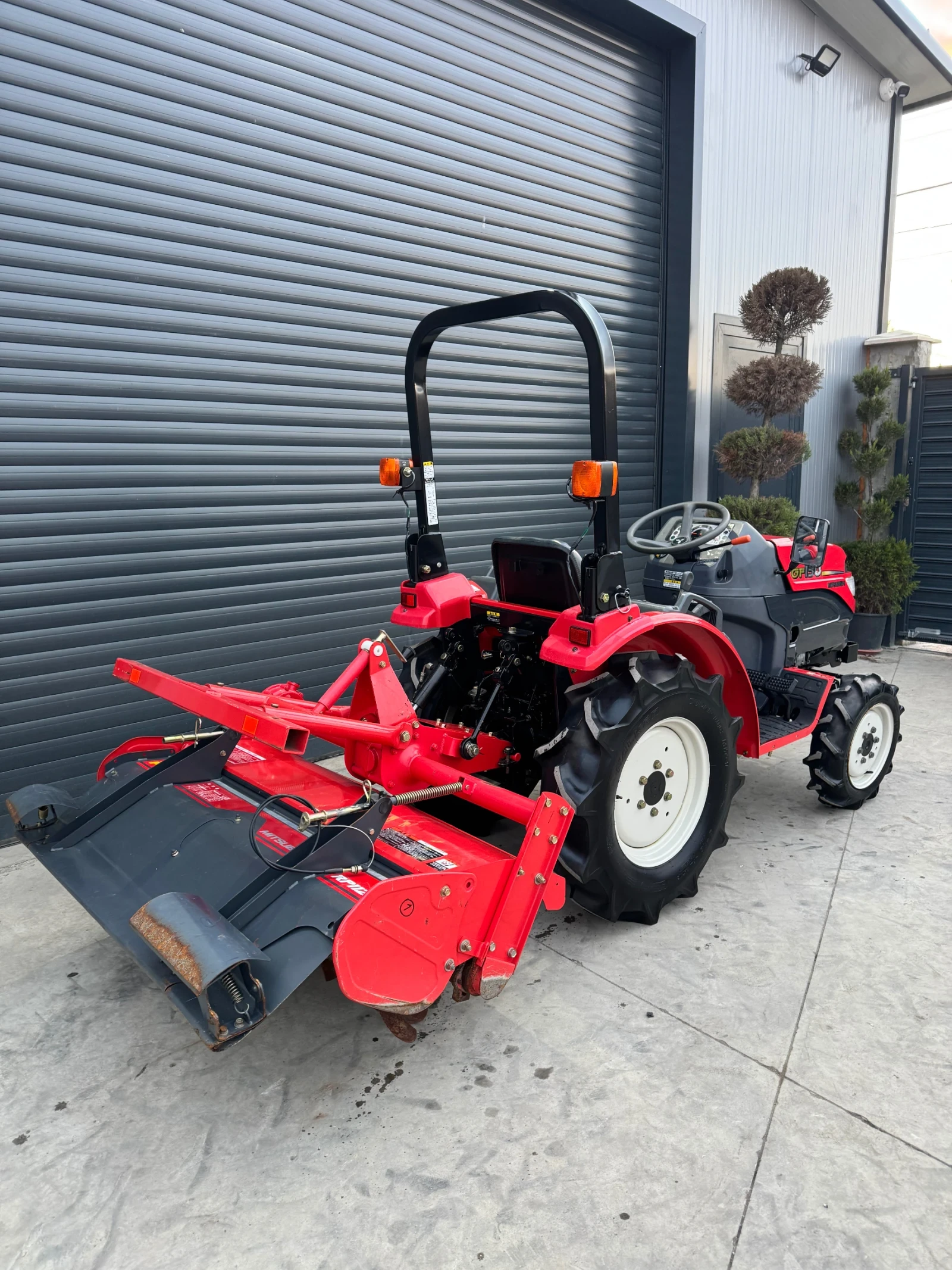 Трактор Kubota Mitsubishi GF130 - изображение 2