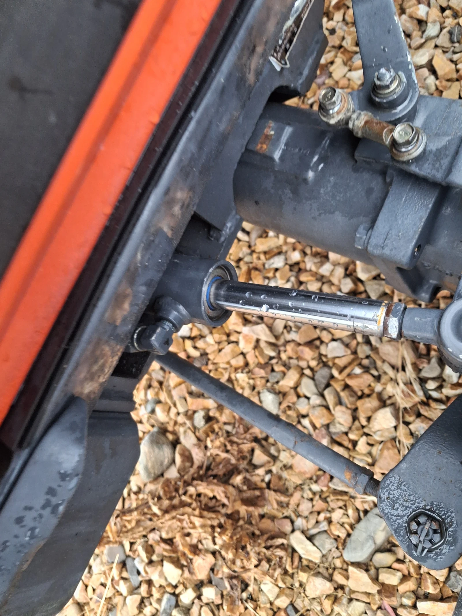 Трактор Kubota СКАЙТРАК , снимка 4 - Селскостопанска техника - 54806175