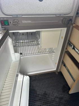      VW Volkswagen Transporter (2, 5 TDI 85 ..) Californ