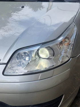 Ляв фар CITROEN C4 XENON , снимка 1