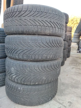 Гуми Зимни 215/50R17, снимка 5 - Гуми и джанти - 47409477