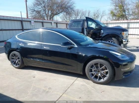 Tesla Model 3 Long Range/Performance, снимка 13