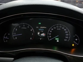 Hyundai Genesis 3.3, снимка 8