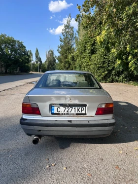 BMW 320, снимка 3