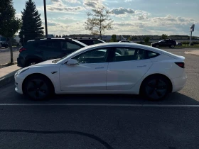 Tesla Model 3 CARFAX    | Mobile.bg    5
