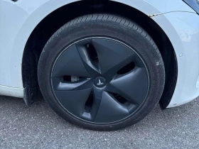 Tesla Model 3 CARFAX    | Mobile.bg    9
