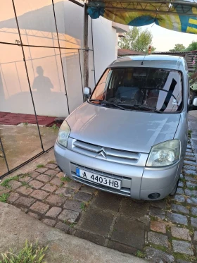 Citroen Berlingo 1.6I 109к.с Газово, снимка 2