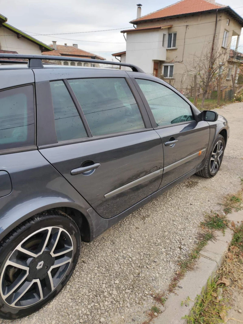 Renault Laguna 2.0 турбо, снимка 14 - Автомобили и джипове - 46973298