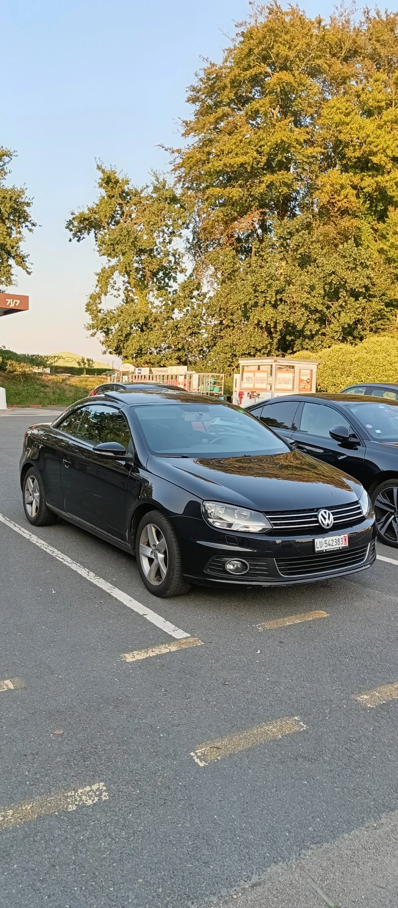 VW Eos 1.4 TSI Нов внос от Швейцария, снимка 6 - Автомобили и джипове - 47555237