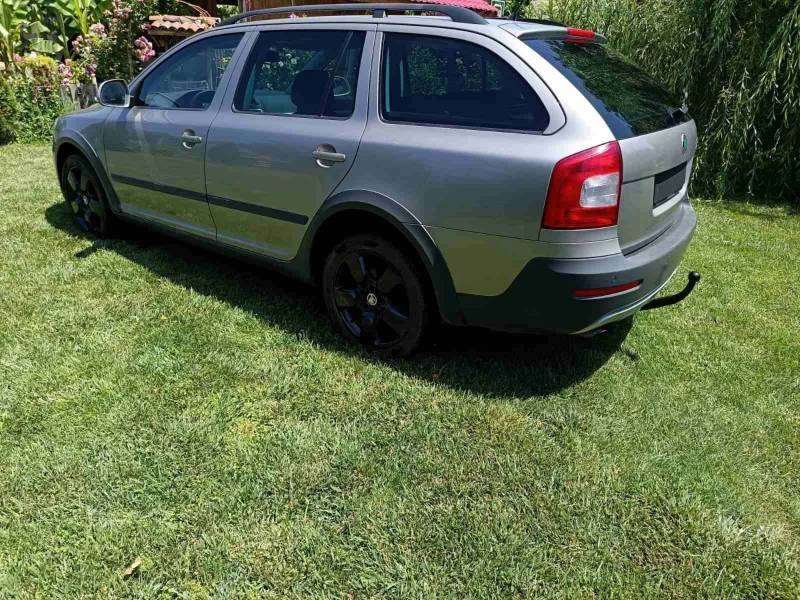 Skoda Octavia Scout 4х4, снимка 4 - Автомобили и джипове - 51331580