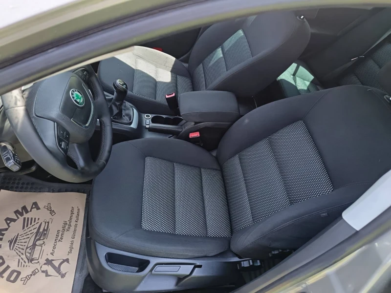 Skoda Octavia Scout 4х4, снимка 12 - Автомобили и джипове - 51331580