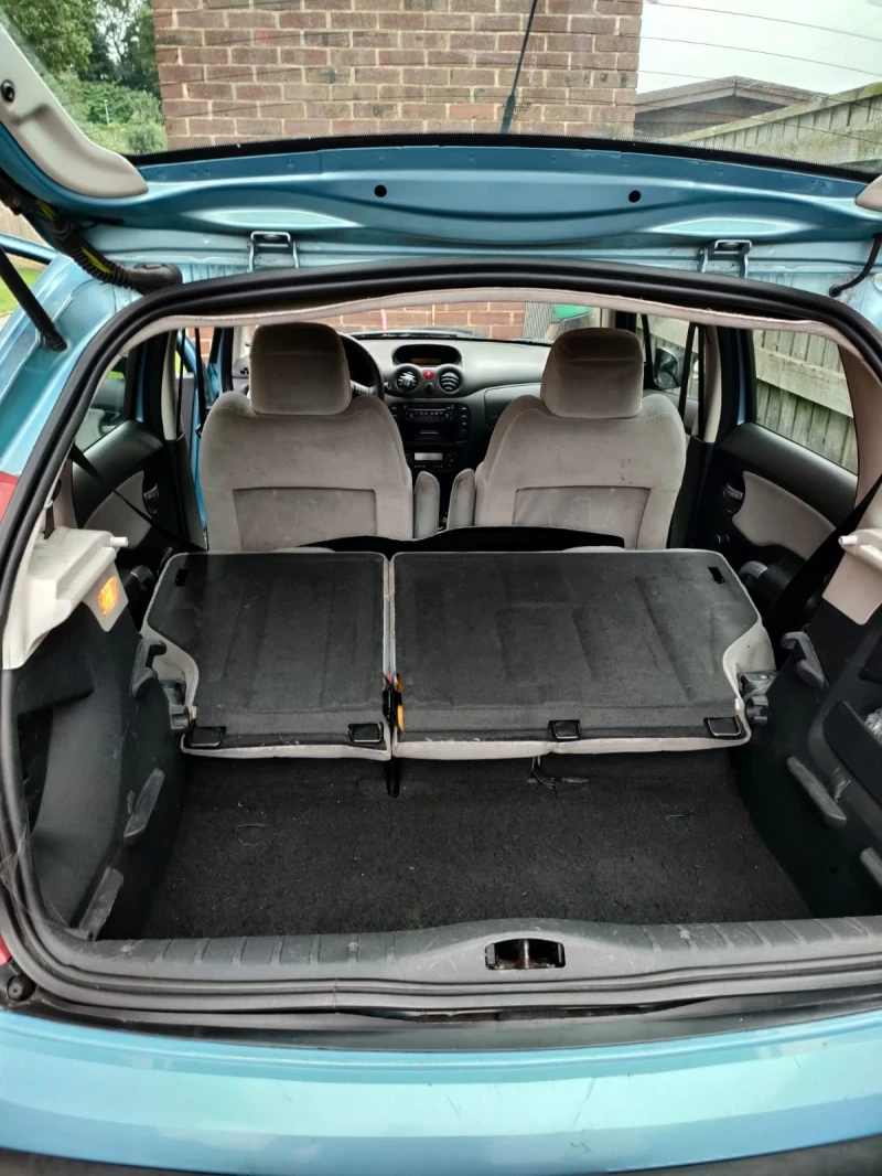 Citroen C3 1.4 i Exclusive, снимка 7 - Автомобили и джипове - 52517776