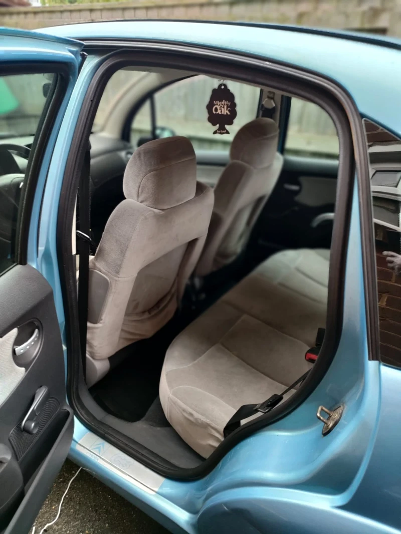 Citroen C3 1.4 i Exclusive, снимка 6 - Автомобили и джипове - 52517776