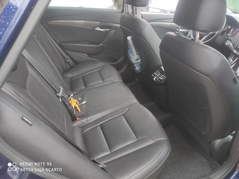 Hyundai I40 2.0бензин/177кс, 2013, Швейцария , снимка 16 - Автомобили и джипове - 51988166