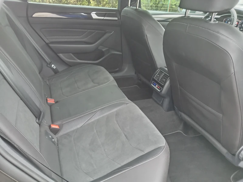 VW Arteon 2.0TDI DSG 4m R-line Гар., снимка 9 - Автомобили и джипове - 52362422