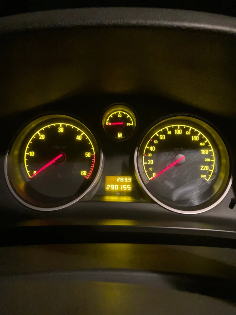 Opel Zafira, снимка 10 - Автомобили и джипове - 52646019